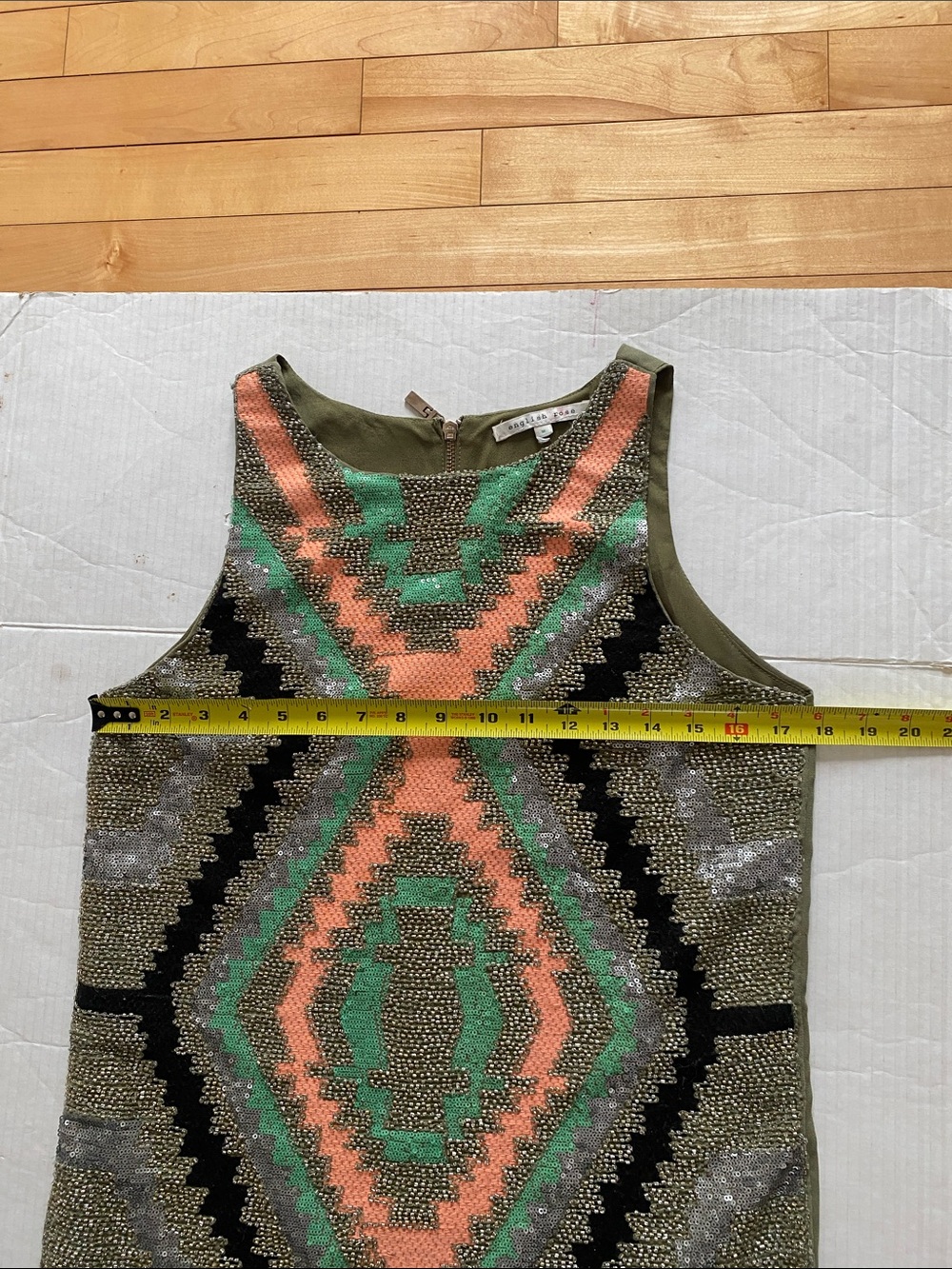English Rose Mini Sheath Dress w breaded Geo-Pattern in Coral & Green Sze Medium - Picture 14 of 15